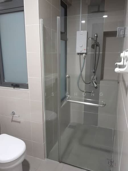 Service Residence for Rent at Seventeen Mall & Residences (Biji Living) - Alvis Chong - Bathroom - PropertyGuru.com.my