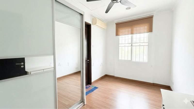 2.5-storey Terraced House for Sale in USJ Heights (Subang Jaya) - Zaty Jasmin - Bedroom - PropertyGuru.com.my