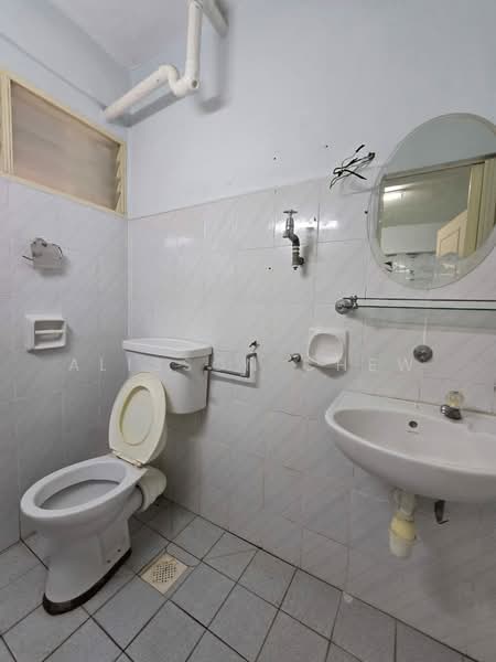 Apartment for Sale at Taman Pekaka Block 31 - Alisson Chew - Bathroom - PropertyGuru.com.my