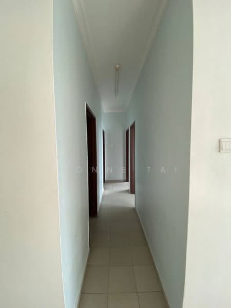 Apartment for Sale at Lake View Suites - Yvonne Tai - PropertyGuru.com.my