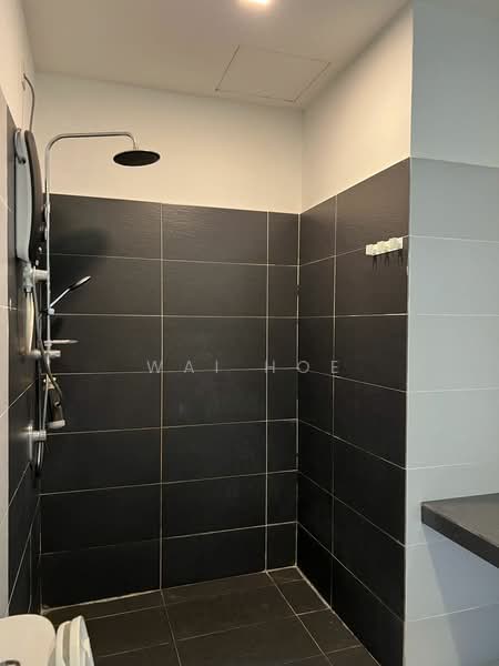 Kondominium untuk Disewa di X2 Residency - Wai Hoe - Bathroom - PropertyGuru.com.my