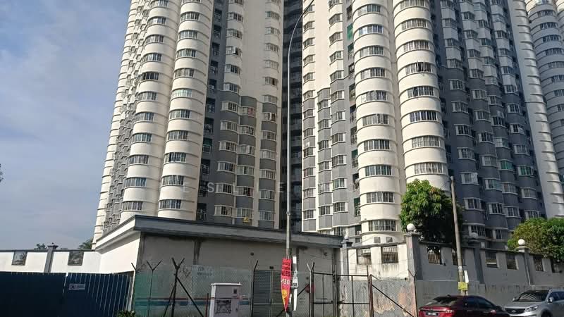 Kondominium untuk Dijual di Regency Condominium - Leslie Low - PropertyGuru.com.my