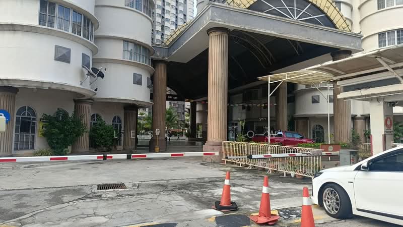 Kondominium untuk Dijual di Regency Condominium - Leslie Low - PropertyGuru.com.my