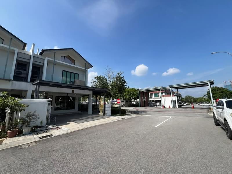 2-storey Terraced House for Sale in Puchong (Selangor) - Zaty Jasmin - Exterior - PropertyGuru.com.my