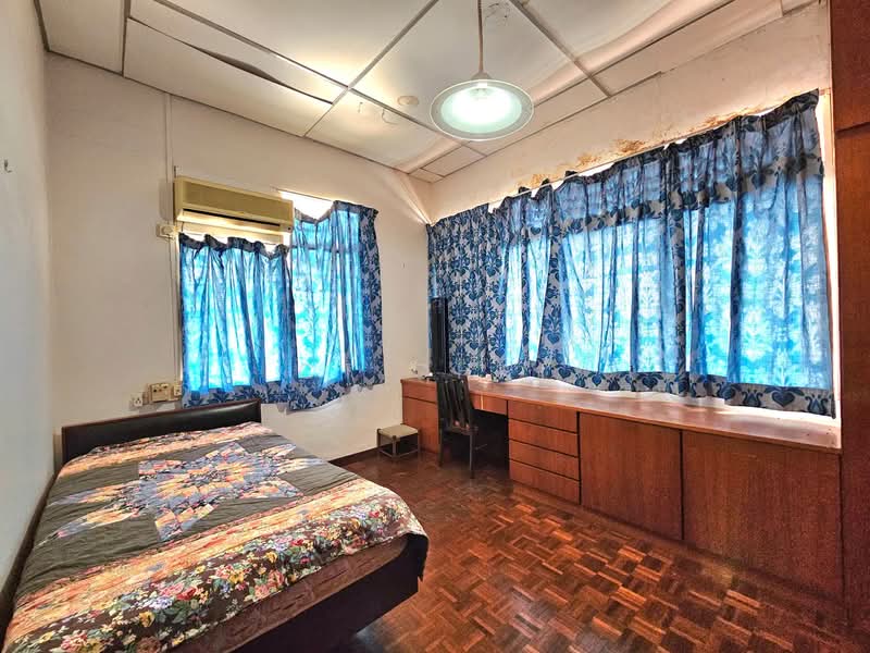 Semi-Detached House for Sale in Pulau Tikus (George Town) - CT CHAI - Bedroom - PropertyGuru.com.my