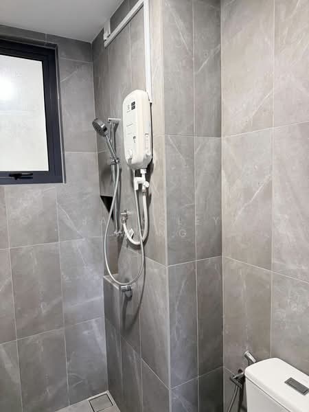 Servis Apartment untuk Disewa di Alira @ Metropark Subang - Jacksley Wong - Bathroom - PropertyGuru.com.my