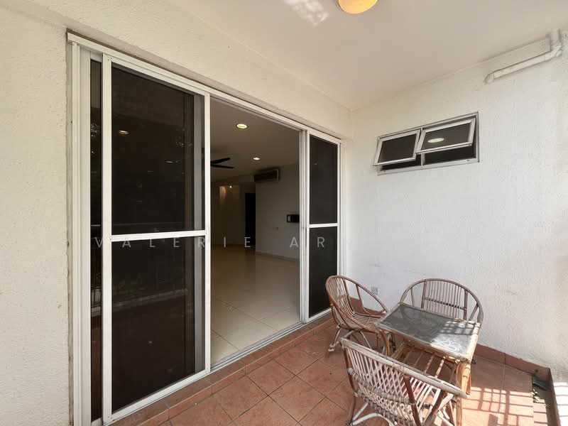 Kondominium untuk Dijual di Kiaramas Sutera - Valerie Arnesto - Balcony - PropertyGuru.com.my