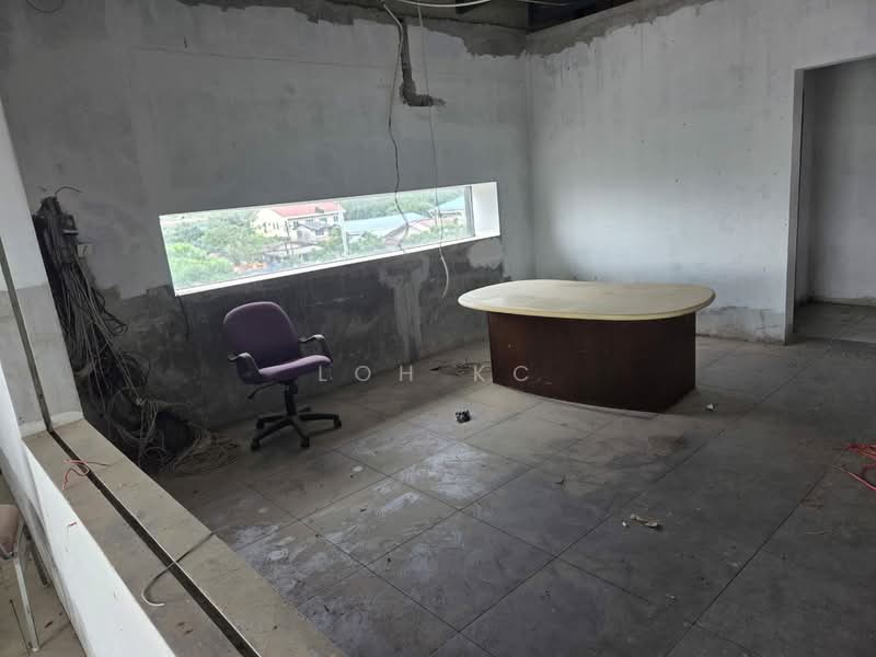 Warehouse for Rent in Puchong Perdana (Selangor) - Loh KC - Interior - PropertyGuru.com.my