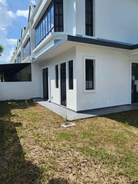 Rumah Teres 2 Tingkat untuk Dijual di Johor Bahru (Johor) - Kelvin Chee - Exterior - PropertyGuru.com.my