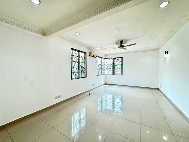Semi-Detached House for Sale in Subang Alam (Shah Alam) - muharni sawarin - Living Room - PropertyGuru.com.my