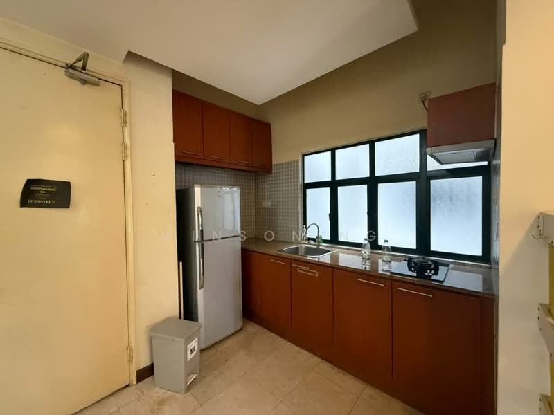 Kondominium untuk Disewa di 10 Semantan Suites - Winson Ng - Kitchen - PropertyGuru.com.my