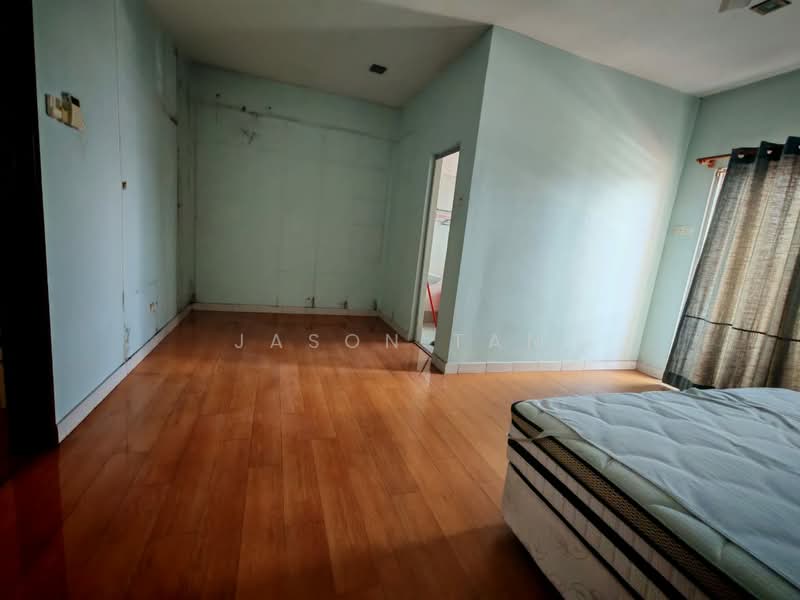 Rumah Teres 2 Tingkat untuk Disewa di TAMAN PUCHONG UTAMA (Puchong) - Jason Tan - Bedroom - PropertyGuru.com.my