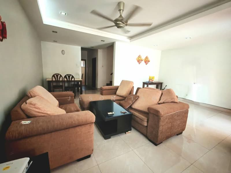 Rumah Teres 2 Tingkat untuk Disewa di TAMAN PUCHONG UTAMA (Puchong) - Jason Tan - Living Room - PropertyGuru.com.my