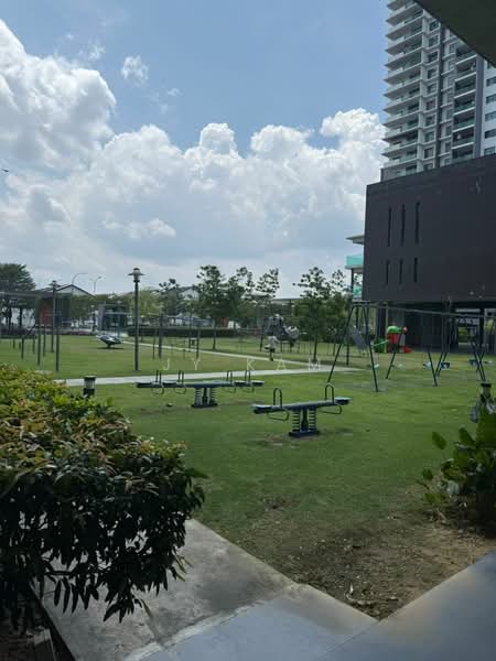 Kondominium untuk Disewa di X2 Residency - JY Kam - Exterior - PropertyGuru.com.my
