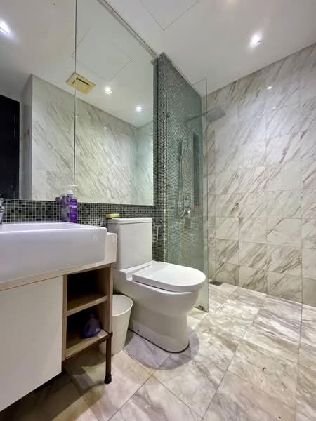 Service Residence for Sale at The Elements - Valerie Arnesto - Bathroom - PropertyGuru.com.my