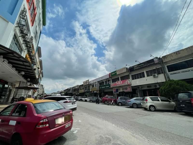 Kedai untuk Dijual di Aman Suria (Petaling Jaya) - Edmond Loke - Exterior - PropertyGuru.com.my