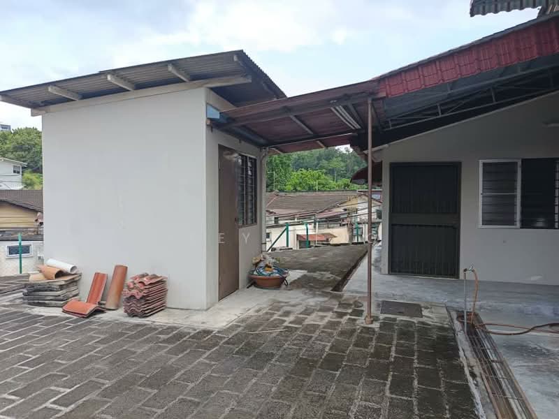 Bungalow for Sale in Kampung Lobak (Seremban) - Joey Heng - Exterior - PropertyGuru.com.my
