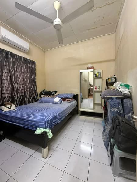 1-storey Terraced House for Sale in Saujana Puchong (Puchong) - Nazrin Hakimin - Bedroom - PropertyGuru.com.my