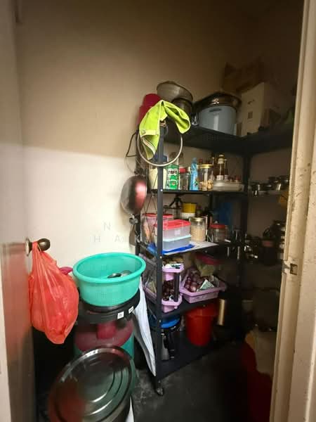 1-storey Terraced House for Sale in Saujana Puchong (Puchong) - Nazrin Hakimin - Kitchen - PropertyGuru.com.my
