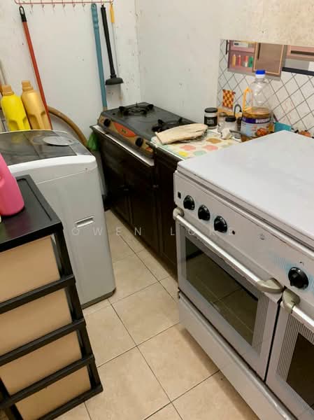 Kondominium untuk Disewa di Pelangi Damansara - Owen Loke - Kitchen - PropertyGuru.com.my