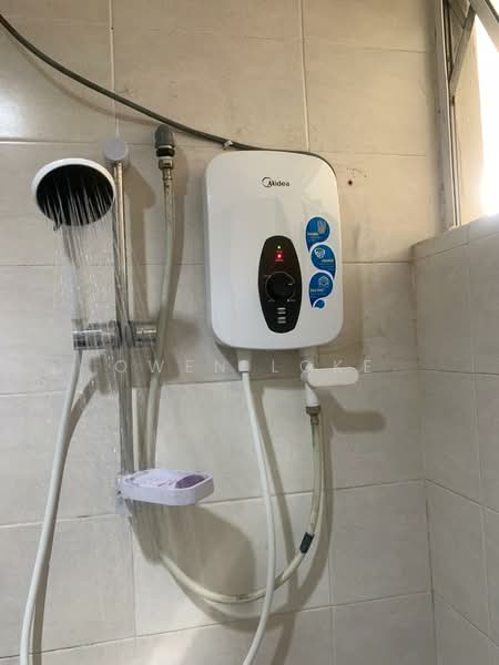 Condominium for Rent at Cova Villa - Owen Loke - Bathroom - PropertyGuru.com.my