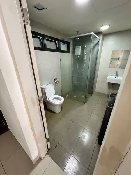 Service Residence for Rent at Solstice @ Pan'gaea - KK Yap - Bathroom - PropertyGuru.com.my