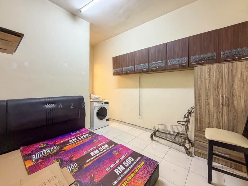 2-storey Terraced House for Sale in Bandar Nusaputra (Puchong) - Nazrin Hakimin - Bedroom - PropertyGuru.com.my