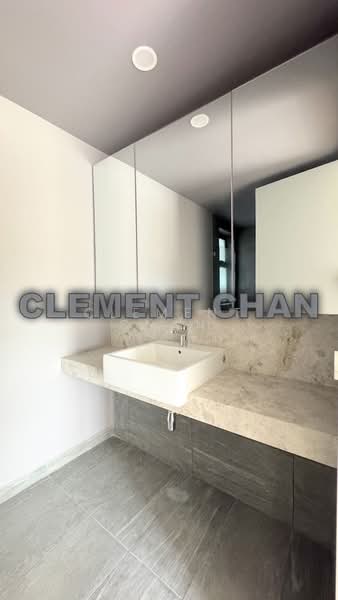 Condominium for Sale at Utamara Boutique Residences - Clement Chan - Bathroom - PropertyGuru.com.my