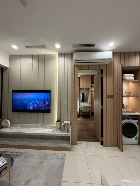 Servis Apartment untuk Dijual di Times Square 2 - Leon Lee - Living Room - PropertyGuru.com.my