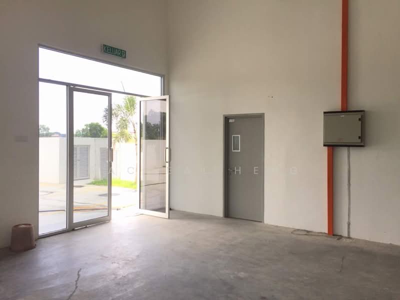 Cluster Factory for Sale in Taman Perindustrian Cemerlang (Ulu Tiram) - Racheal Heng - PropertyGuru.com.my