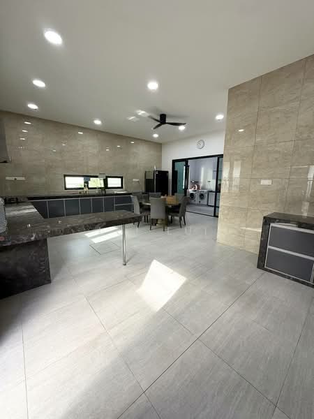 Rumah Berkembar untuk Dijual di Johor Bahru (Johor) - Lui Lui - Kitchen - PropertyGuru.com.my