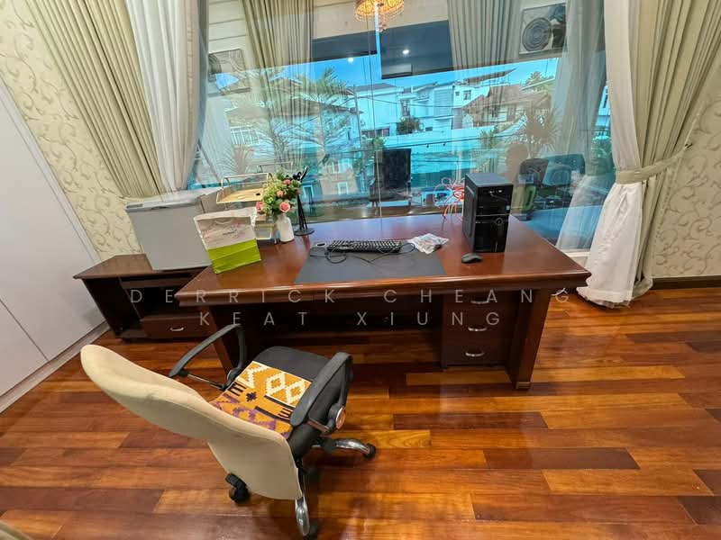 Rumah Banglo untuk Disewa di Taman Ampang Utama (Ampang) - Derrick Cheang Keat Xiung - Study - PropertyGuru.com.my