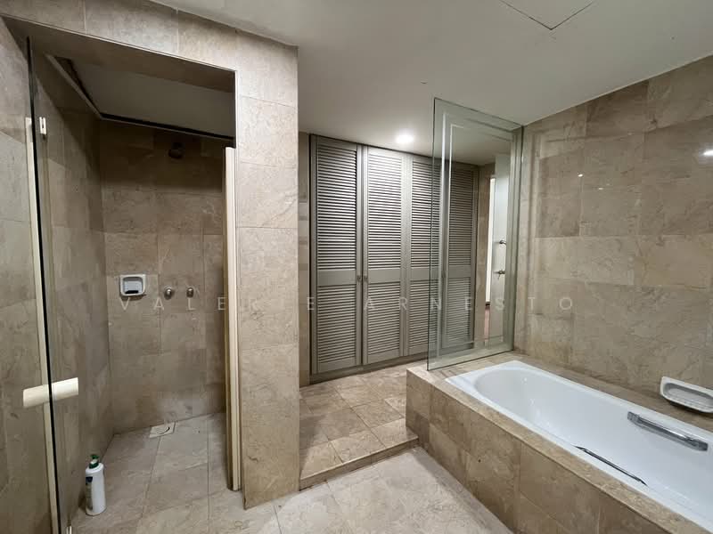 Condominium for Sale at 202 DC (Desa Cahaya) - Valerie Arnesto - Bathroom - PropertyGuru.com.my