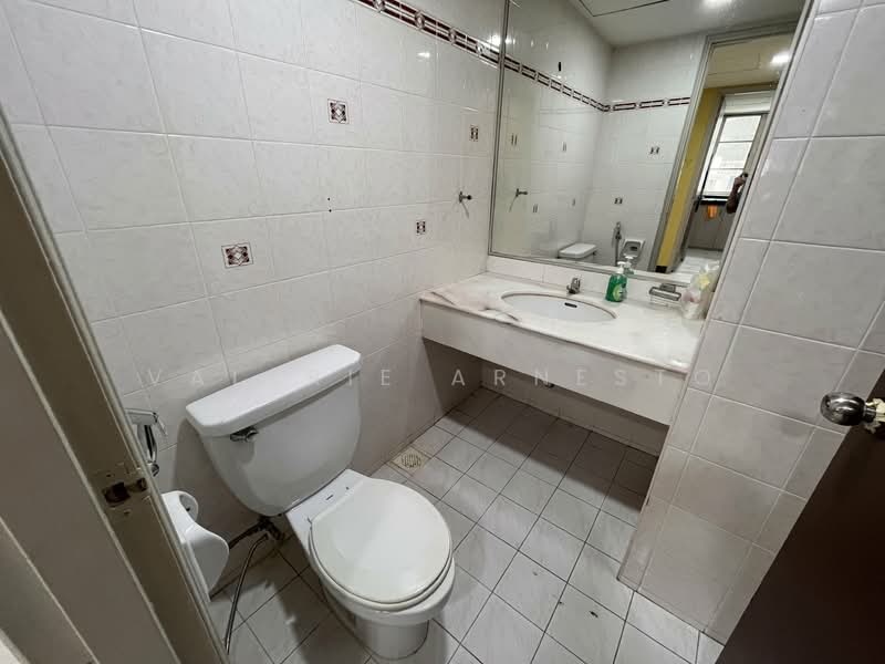 Condominium for Sale at 202 DC (Desa Cahaya) - Valerie Arnesto - Bathroom - PropertyGuru.com.my