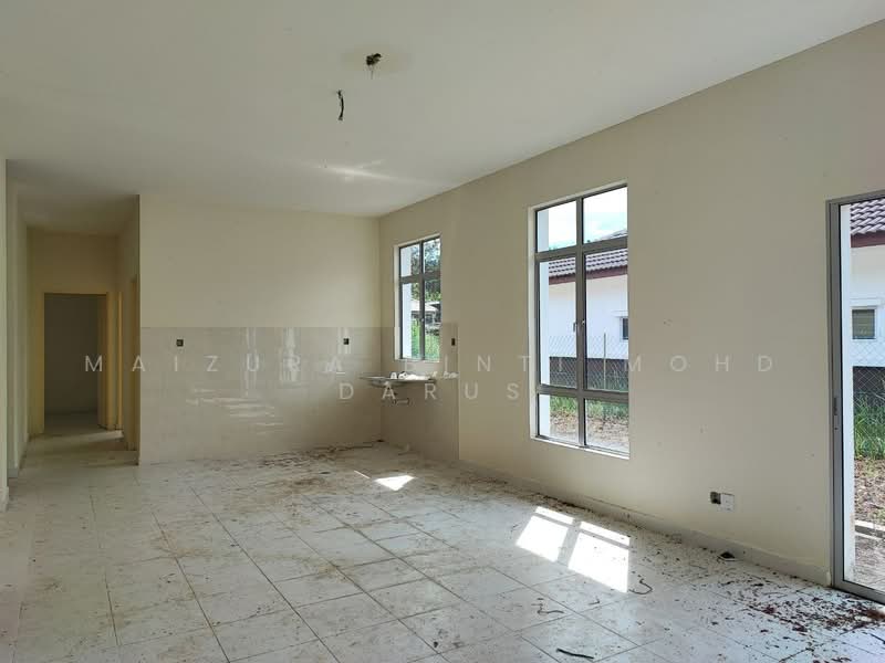 Rumah Banglo untuk Dijual di Mahkota Hills (Lenggeng) - Maizura binti Mohd Darus - Kitchen - PropertyGuru.com.my