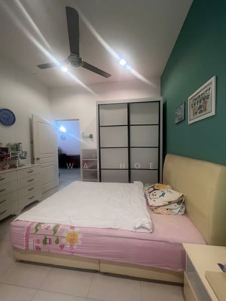 2-storey Terraced House for Sale in D'alpinia (Puchong) - Wai Hoe - Bedroom - PropertyGuru.com.my
