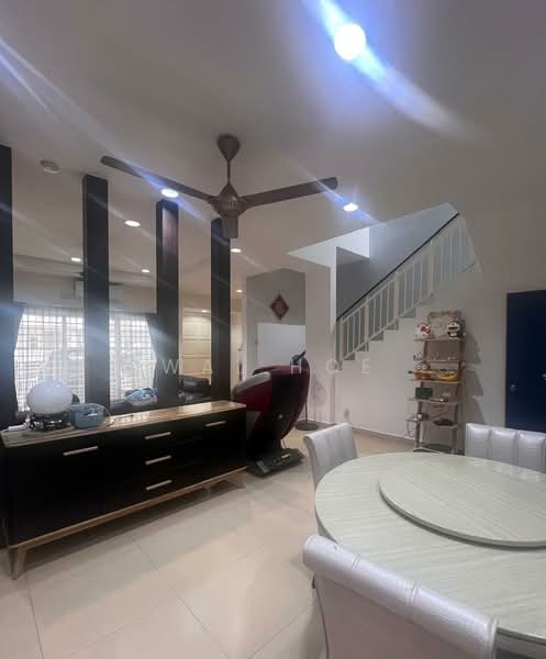 2-storey Terraced House for Sale in D'alpinia (Puchong) - Wai Hoe - Living Room - PropertyGuru.com.my