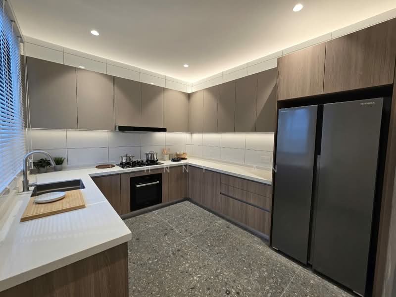 Townhouse for Sale in Bandar Sri Damansara (Selangor) - Johnny Tan - Kitchen - PropertyGuru.com.my