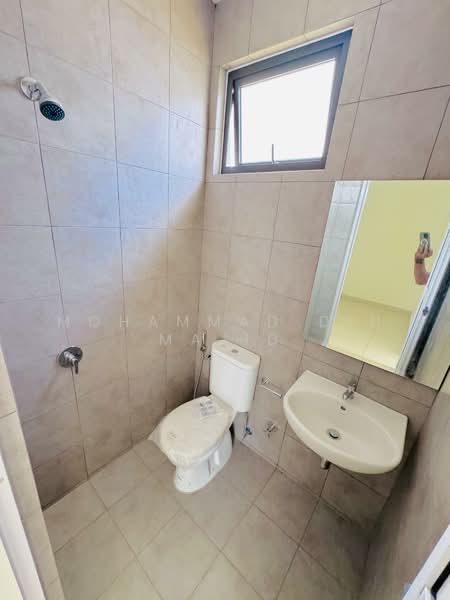 Rumah Berkembar untuk Dijual di Elmina (Shah Alam) - Mohammad Din Majid - Bathroom - PropertyGuru.com.my