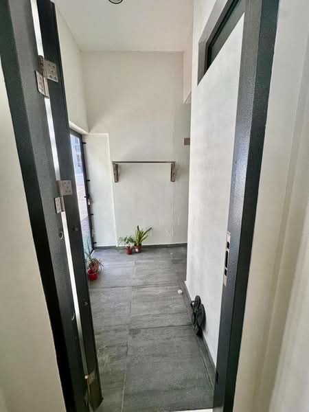2-storey Terraced House for Sale in Shah Alam (Selangor) - Nazrin Hakimin - Entrance - PropertyGuru.com.my