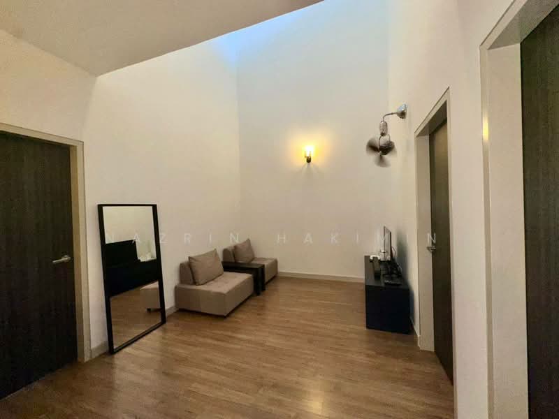 2-storey Terraced House for Sale in Shah Alam (Selangor) - Nazrin Hakimin - Living Room - PropertyGuru.com.my