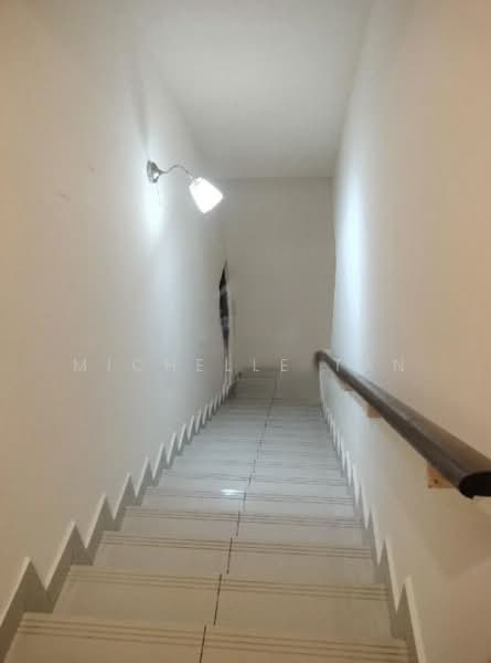Townhouse for Sale in Puchong (Selangor) - Michelle Tan - Corridor - PropertyGuru.com.my