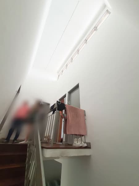 2-storey Terraced House for Sale in SS18 (Subang Jaya) - Jason Tan - Corridor - PropertyGuru.com.my