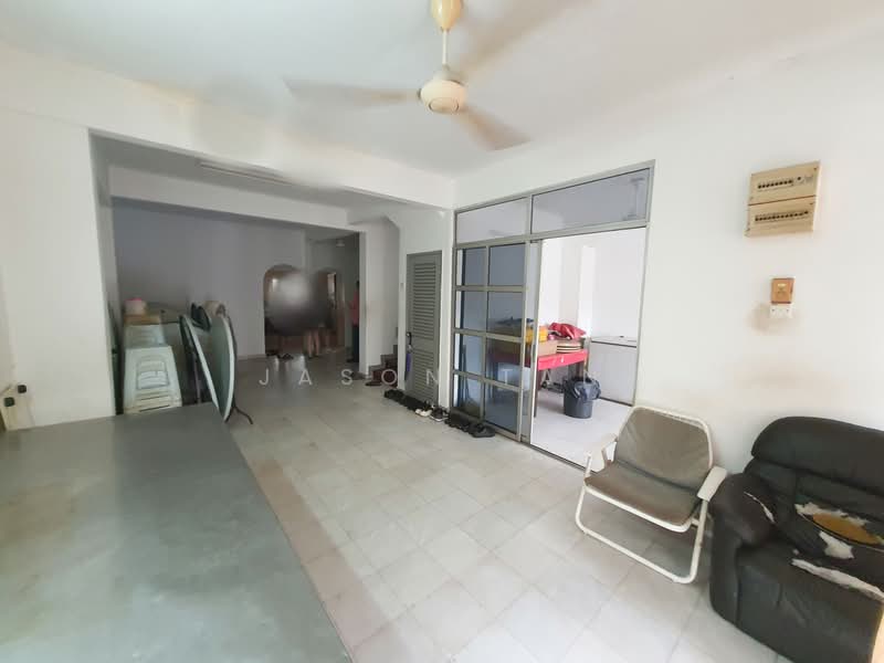 2-storey Terraced House for Sale in SS18 (Subang Jaya) - Jason Tan - Living Room - PropertyGuru.com.my
