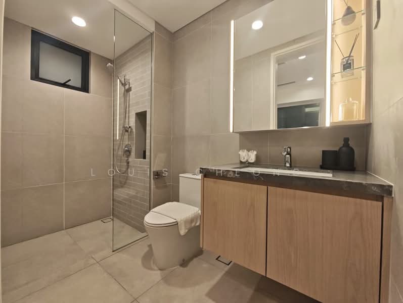 Servis Apartment untuk Dijual di Times Square 2 - Louis Cheong - Bathroom - PropertyGuru.com.my