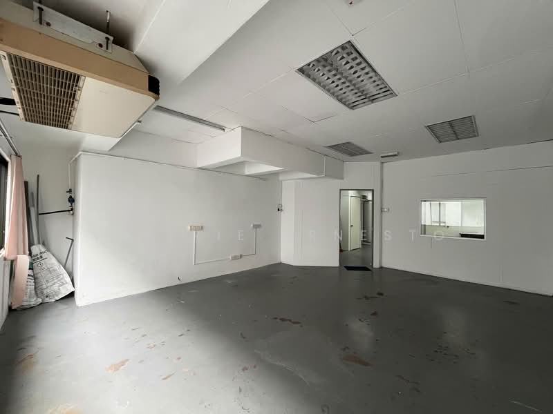 Kedai / Pejabat untuk Dijual di Ampang Jaya (Ampang) - Valerie Arnesto - Interior - PropertyGuru.com.my