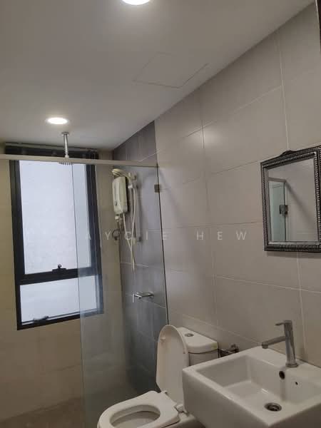 Servis Apartment untuk Disewa di Solstice @ Pan'gaea - Jaycie Hew - Bathroom - PropertyGuru.com.my