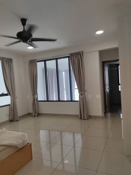 Servis Apartment untuk Disewa di Solstice @ Pan'gaea - Jaycie Hew - Living Room - PropertyGuru.com.my