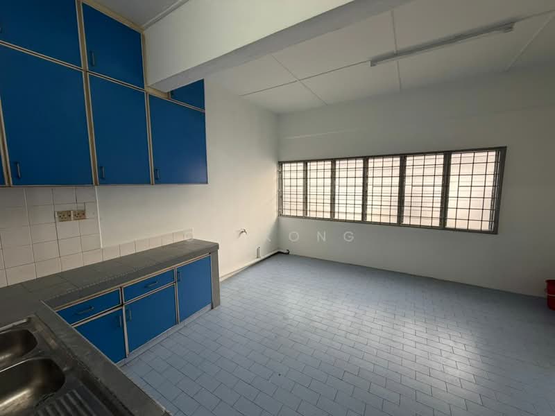 Shop / Office for Rent in BANDAR PUCHONG JAYA (Puchong) - CW Kong - Kitchen - PropertyGuru.com.my