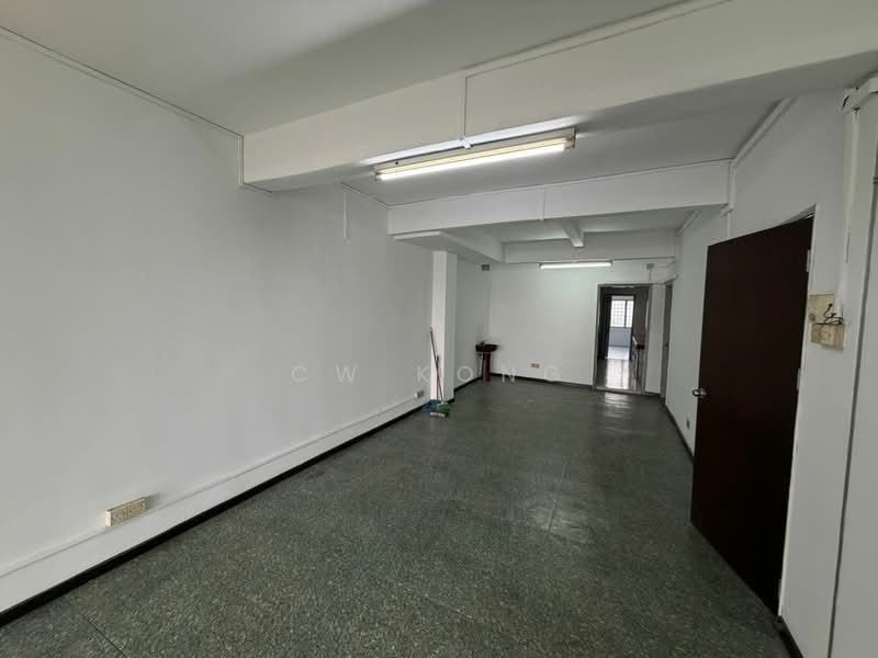 Shop / Office for Rent in BANDAR PUCHONG JAYA (Puchong) - CW Kong - Interior - PropertyGuru.com.my